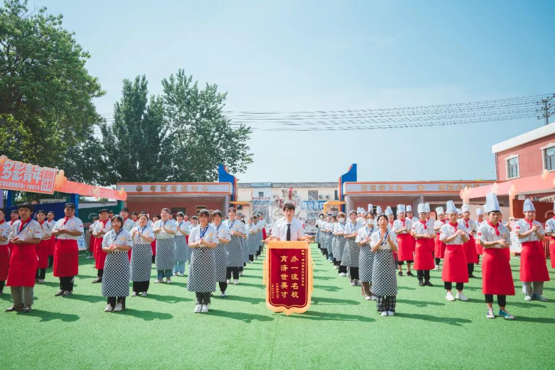 【畢業(yè)歡送會】熱烈歡送又一批畢業(yè)學(xué)子赴崗入職場！