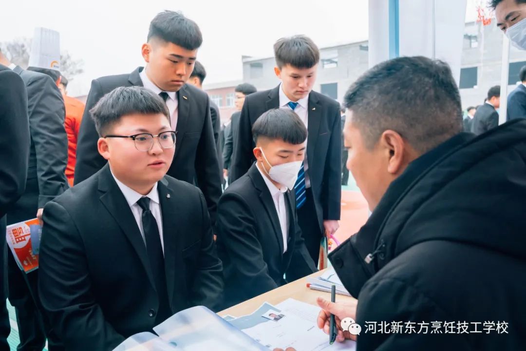 月入！這屆年輕人是怎么做到的？