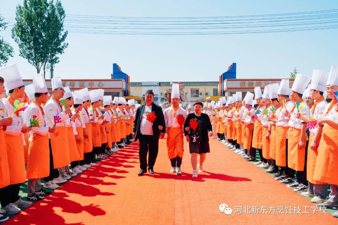 河北新東方與您一起，共同鑒孩子成長！