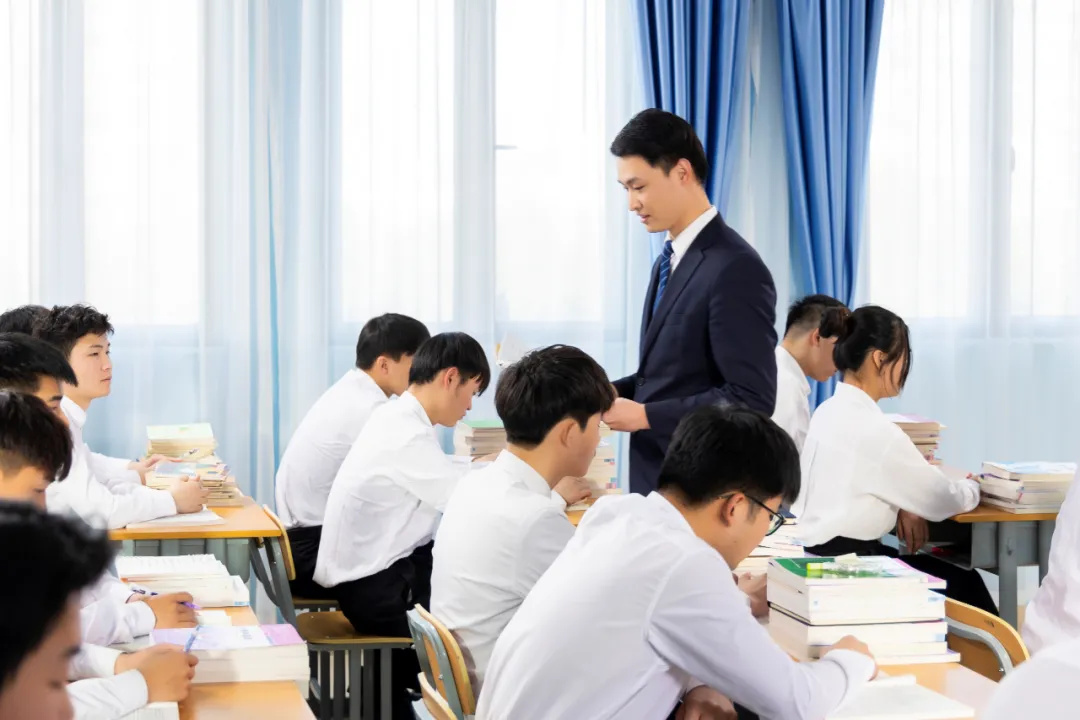 有疑問？來咨詢！河北新東方中職咨詢會來啦！