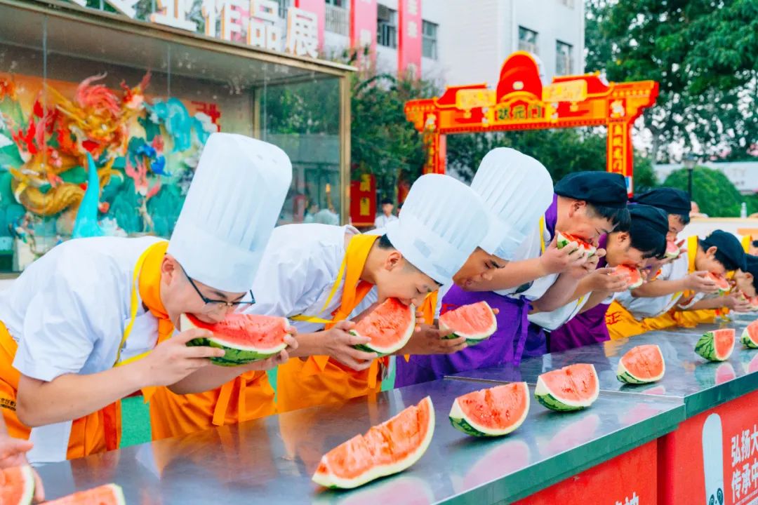 05后擇校標(biāo)準(zhǔn)早變了，河北新東方這波操作太牛了！