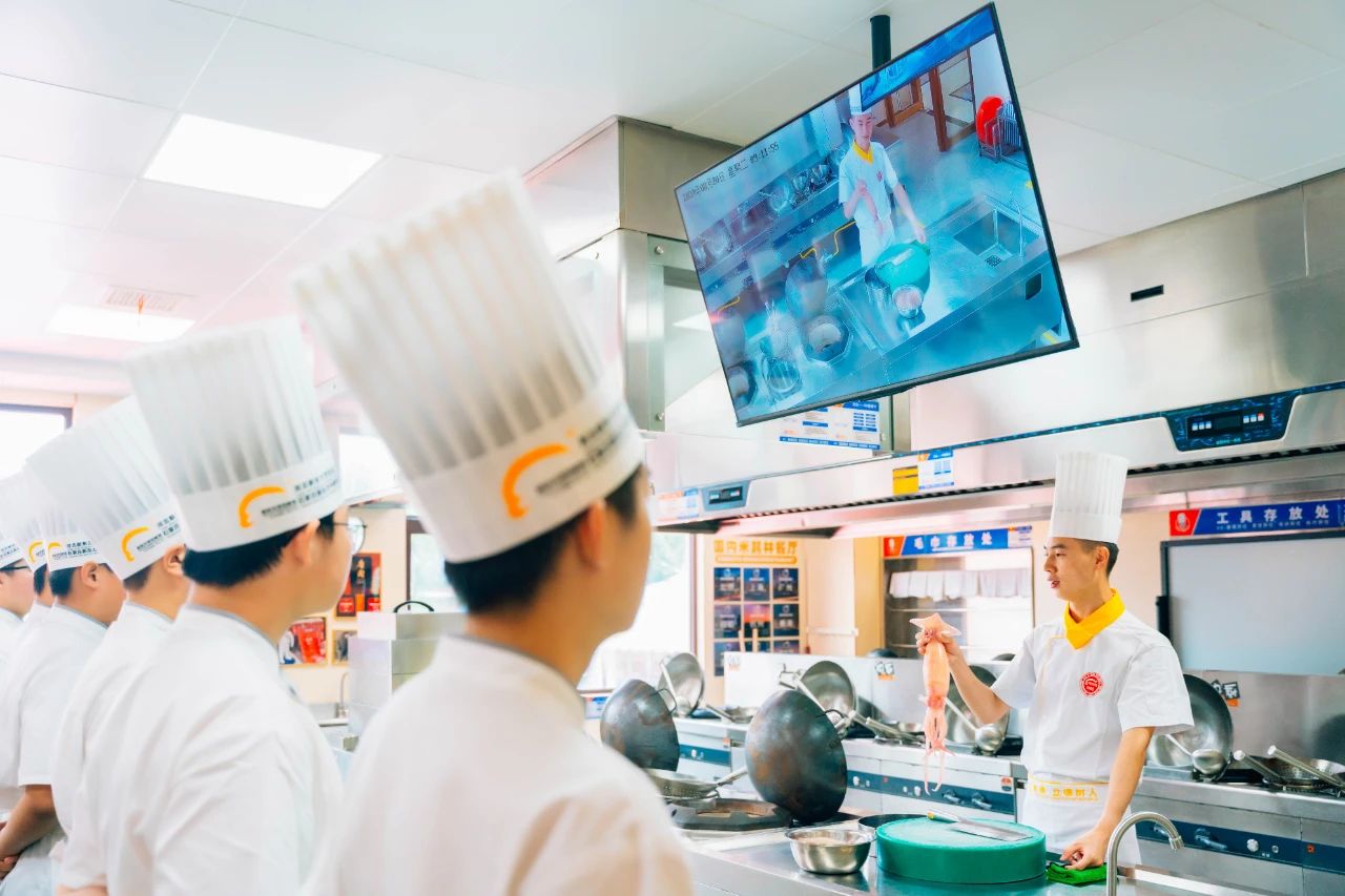高考單招類烹飪學校200多分能報考嗎