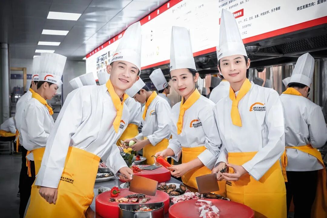 【想學(xué)技術(shù)必看】學(xué)什么技術(shù)能賺錢又吃香？什么技術(shù)簡單好學(xué)前景又好?